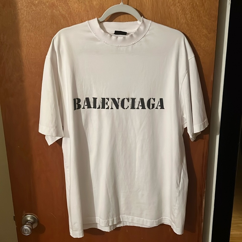 BALENCIAGA STENCIL TYPE T-SHIRT MEDIUM OFF WHITE/BLACK SIZE M (Fits L)